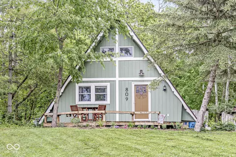 809 Iron Bridge Rd, Cicero, IN 46034
