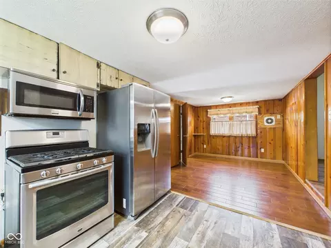 Kitchen - 238 Jefferson St, Pendleton, IN 46064 photo 1 of 3