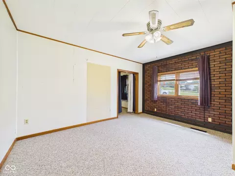 Living - 238 Jefferson St, Pendleton, IN 46064 photo 3 of 3