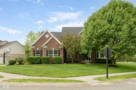 13234 Amundson Dr, Westfield, IN 46074