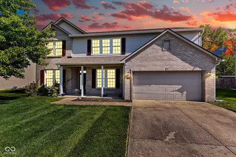 1238 Aggie Ln, Indianapolis, IN 46260