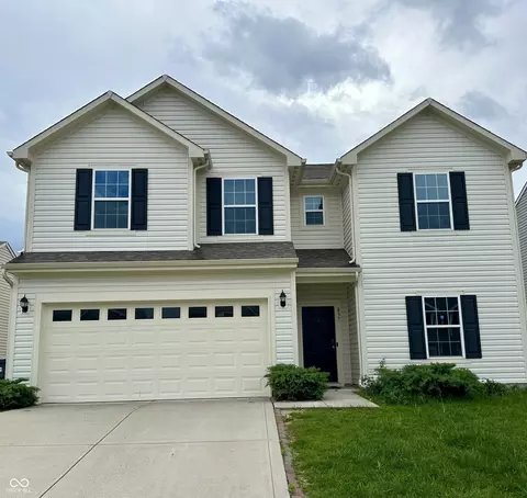 837 Sommersweet Run, Greenwood, IN 46143