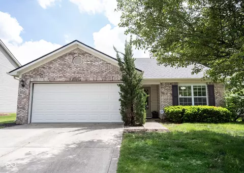 7131 Blue Ridge Dr, Noblesville, IN 46062