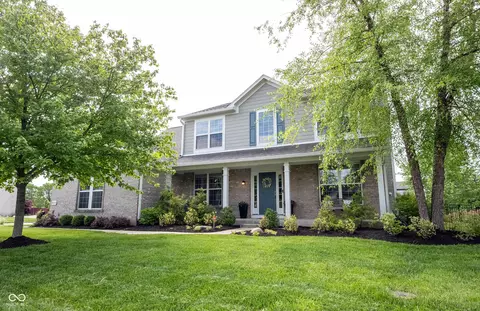 16579 Lakeville Xing, Westfield, IN 46074