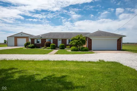 133 W Us Highway 52, Fountaintown, IN 46130