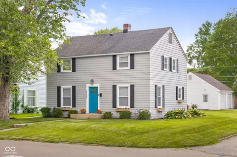 2336 Sycamore St, Columbus, IN 47201