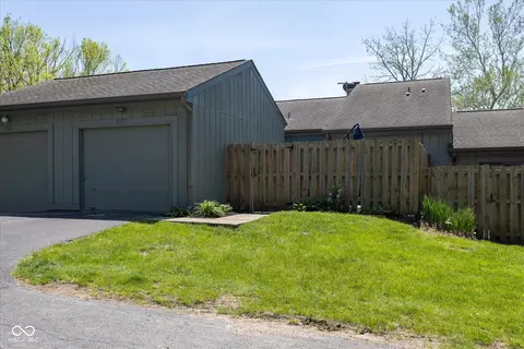 5077 Vantage Point Rd #1 WM-5-1, Avon, IN 46123