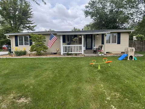 1505 Apple St, Greenfield, IN 46140