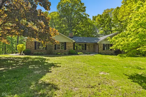 5920 Crooked Creek E Dr, Martinsville, IN 46151