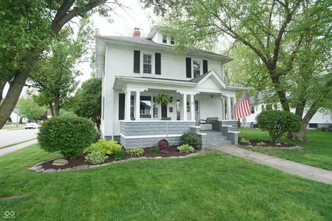 27 Alvina St, Batesville, IN 47006