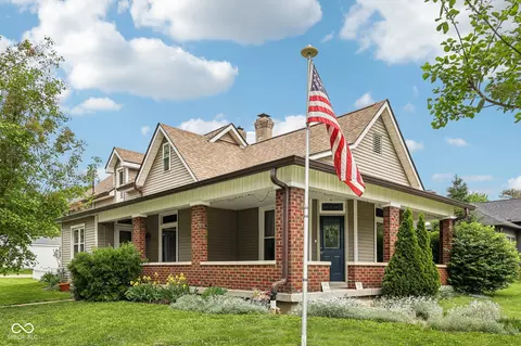 910 E Pike St, Martinsville, IN 46151