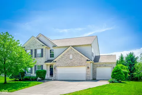 10075 Niagara Dr, Fishers, IN 46037