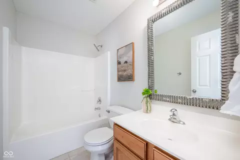 10075 Niagara Dr, Fishers, IN 46037 photo 15