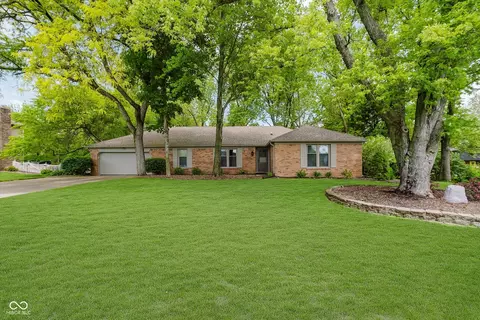 3698 E 106th St, Carmel, IN 46033