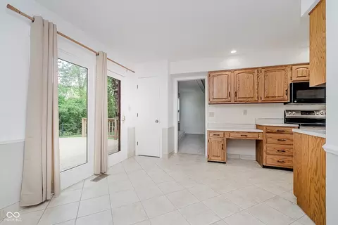 3698 E 106th St, Carmel, IN 46033 photo 10