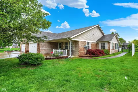 7840 Park Ward Pl, Indianapolis, IN 46259