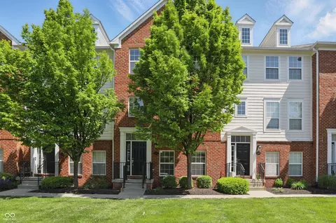 1111 Cavendish Dr, Carmel, IN 46032