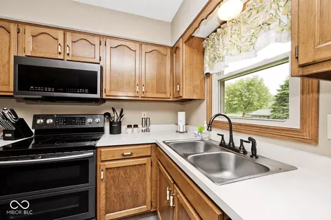 551 Windward Ln, Plainfield, IN 46168 photo 19