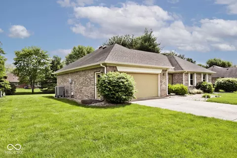 551 Windward Ln, Plainfield, IN 46168 photo 2