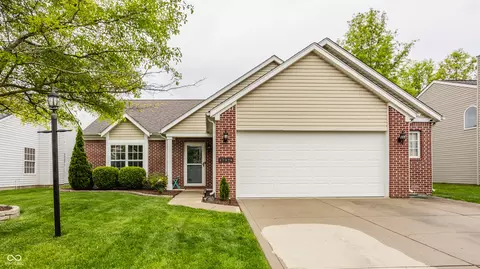 12328 Slate Dr, Fishers, IN 46037