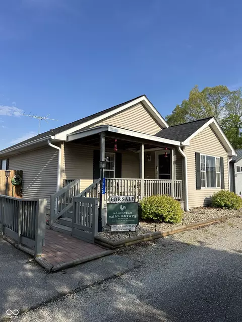 4020 Van Bibber Lake Est, Greencastle, IN 46135
