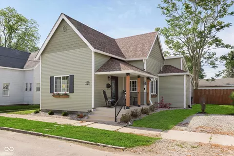 1609 S G St, Elwood, IN 46036
