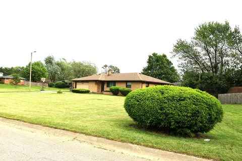 2315 Redfern Dr, Indianapolis, IN 46227
