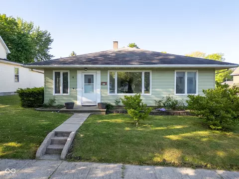 413 E Pike St, Attica, IN 47918