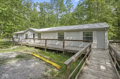 950 Hoosier Dr, North Vernon, IN 47265