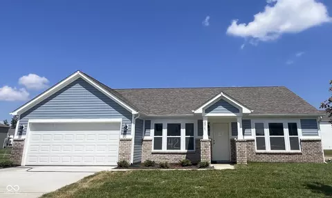 2017 Sandhill Dr, Seymour, IN 47274