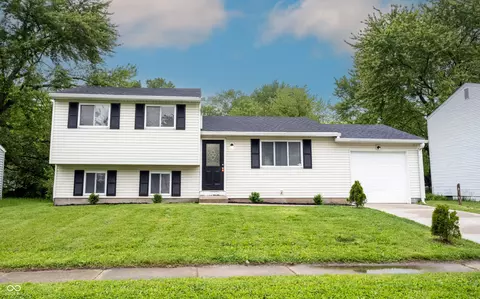 2740 Pawnee Dr, Indianapolis, IN 46229