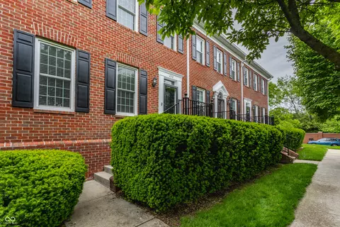 4332 Heyward Pl, Indianapolis, IN 46250
