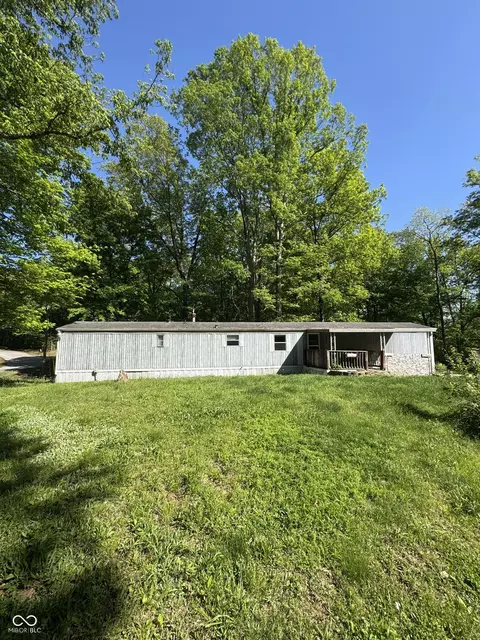 1277 Bending Willow Ln, North Vernon, IN 47265