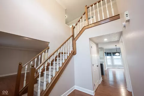 9127 Pointe Ct, Fishers, IN 46037 photo 5
