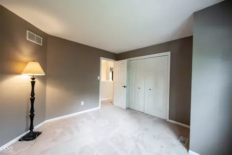 9127 Pointe Ct, Fishers, IN 46037 photo 38