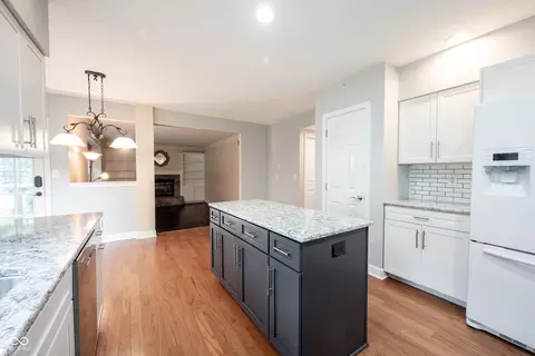 9127 Pointe Ct, Fishers, IN 46037 photo 11