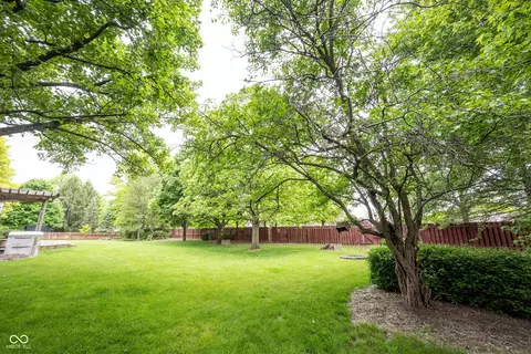 9127 Pointe Ct, Fishers, IN 46037 photo 60
