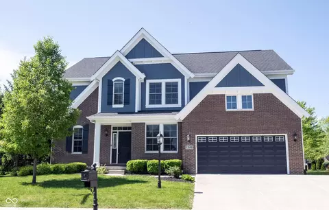 12600 Misty Ridge Ct, Fishers, IN 46037