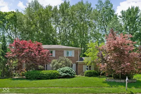 38 Hawthorne Ct, Carmel, IN 46033