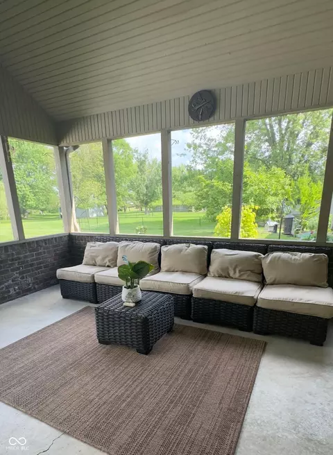 Exterior - 3559 S County Road 475 E, Plainfield, IN 46168 photo 7 of 23