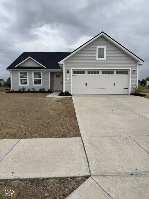 1193 Brightwood Cir, Greenfield, IN 46140