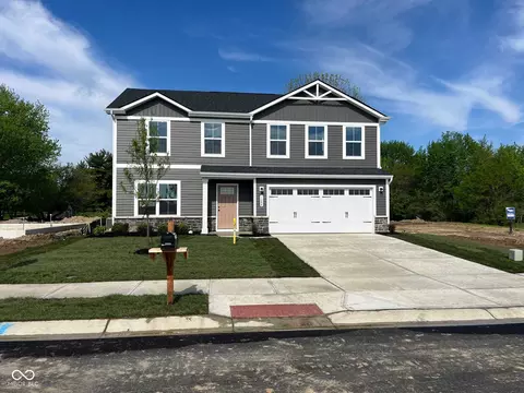 1684 Bayberry Dr, Greenfield, IN 46140