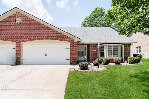 194 Waterford Ct, Avon, IN 46123