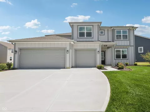 5533 Tart Blvd, Indianapolis, IN 46239