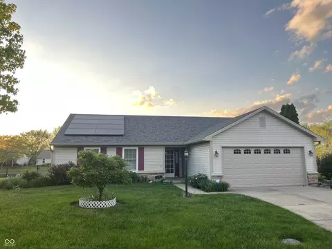 6406 Longhorn Ct, Indianapolis, IN 46237