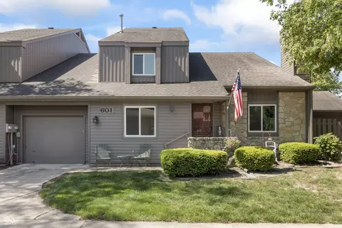 601 Conner Creek Dr, Fishers, IN 46038
