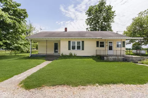 3642 S Mauxferry Rd, Franklin, IN 46131