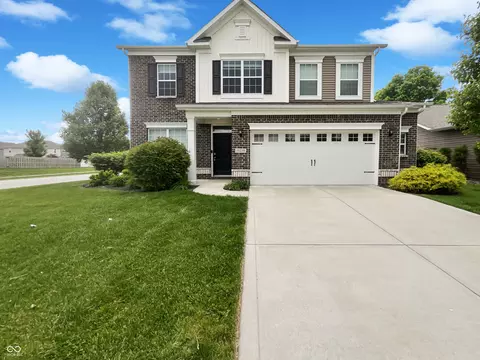 18230 Sandy Cove Ln, Westfield, IN 46074