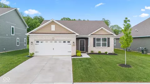 6609 Dunkirk Dr, Mccordsville, IN 46055