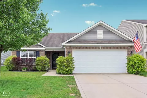2911 W Hawanian Ln, Monrovia, IN 46157